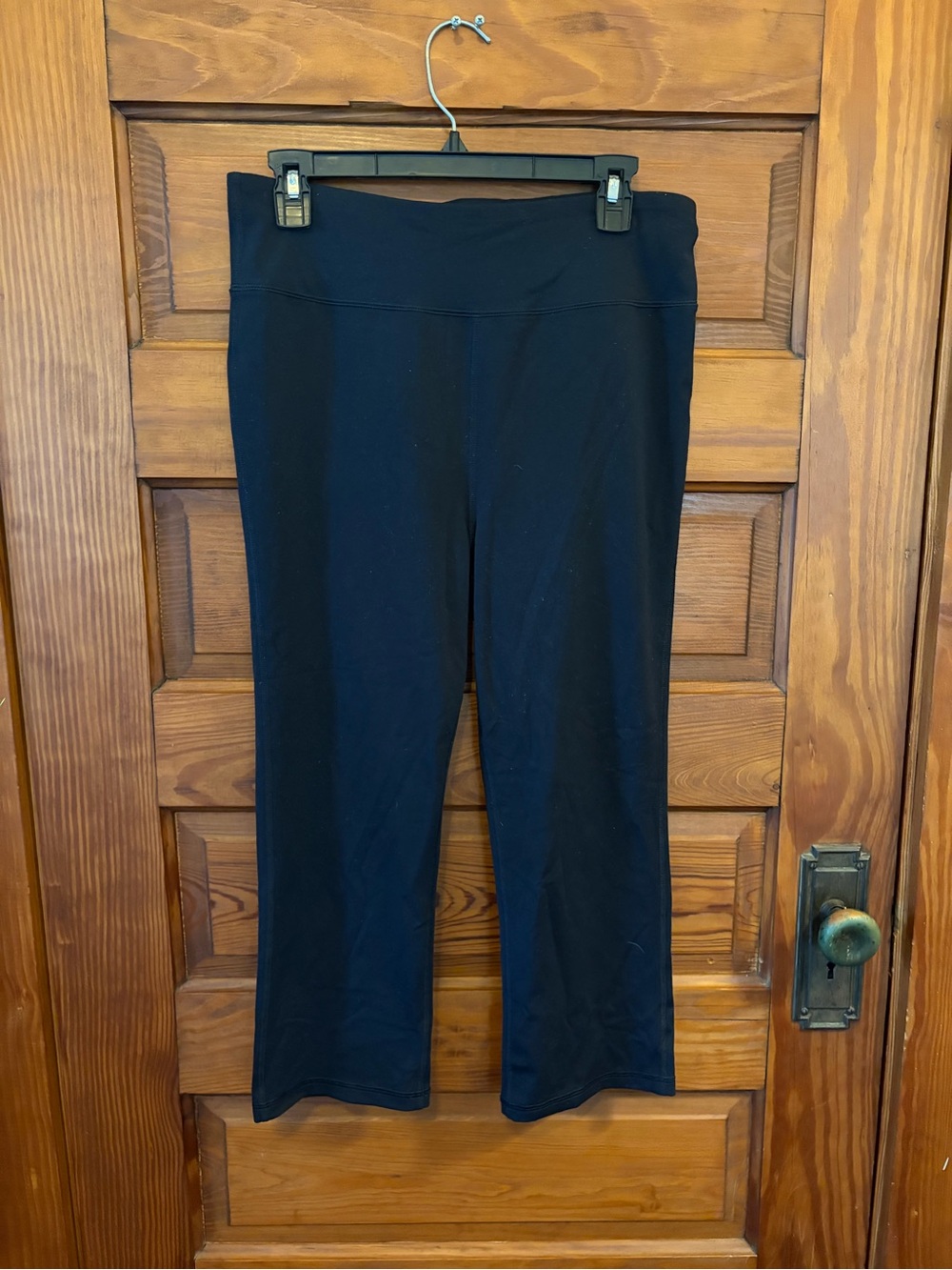 J.Crew Black Women's Capri Leggings - Size L activewear NWOT